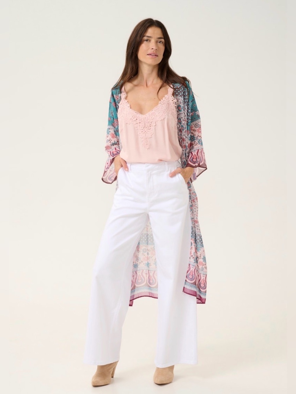 WANDER AGIO Woman’s Bikini BeachSwim Flower Pattern NWT One Size Coverup Kimono